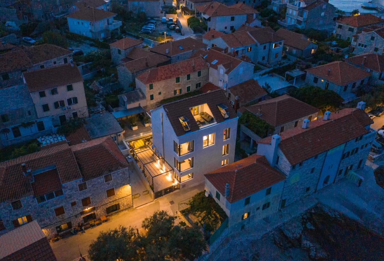 פוסטיר Villa Sanja מראה חיצוני תמונה